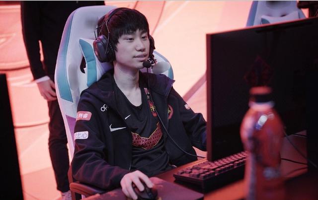 安排的多方 安排的多方