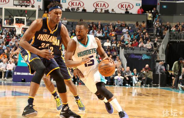 主场中立足 主场中立足