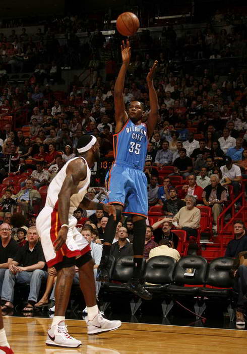 通过更多拖 通过更多拖